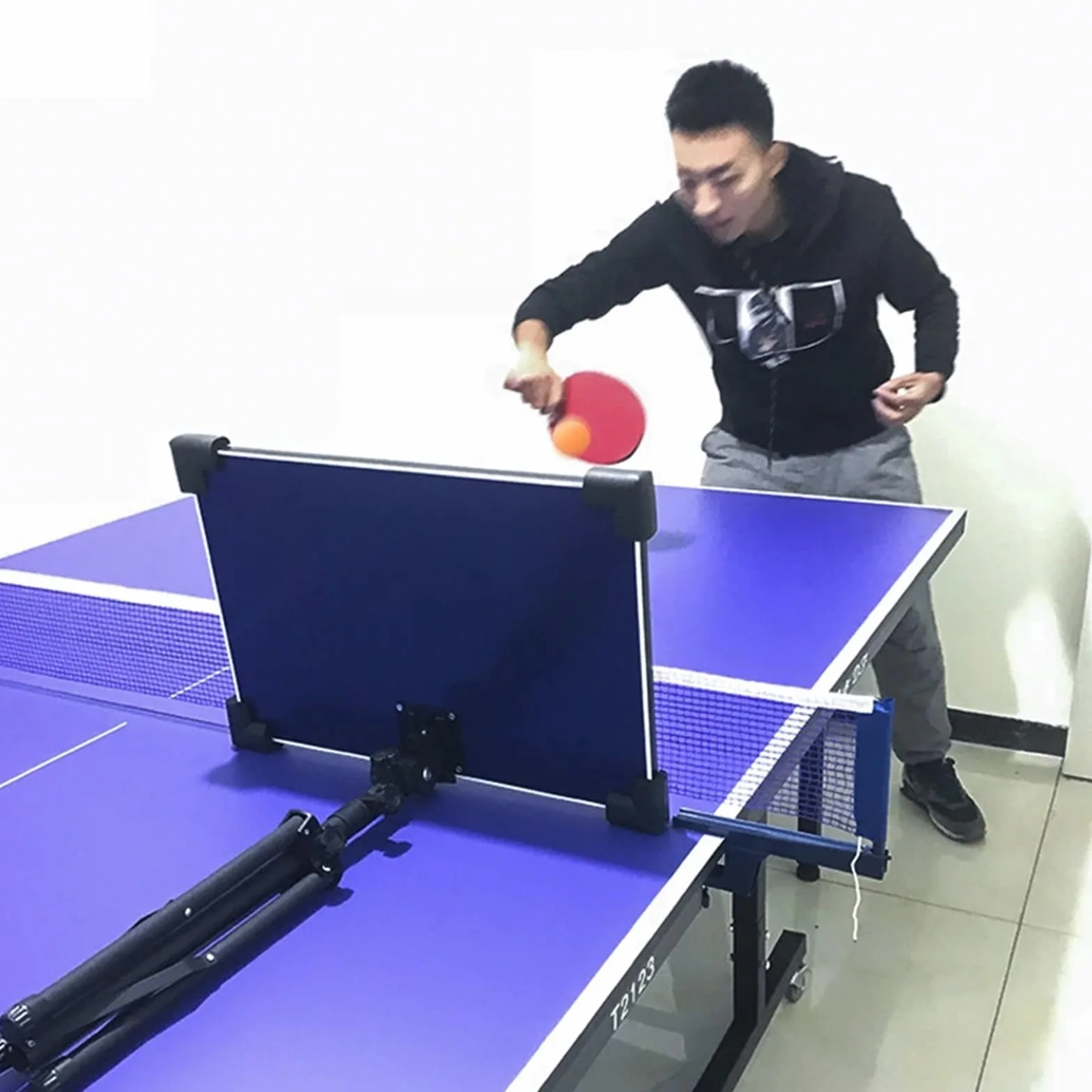 Table d'exercice de ping-Pong Portable, Planche de Rebond, Auto-Apprentissage Unique, améliore Le Service, équipement de Machine à Ressort de ping-Pong Table de ping-Pong(Red 1)