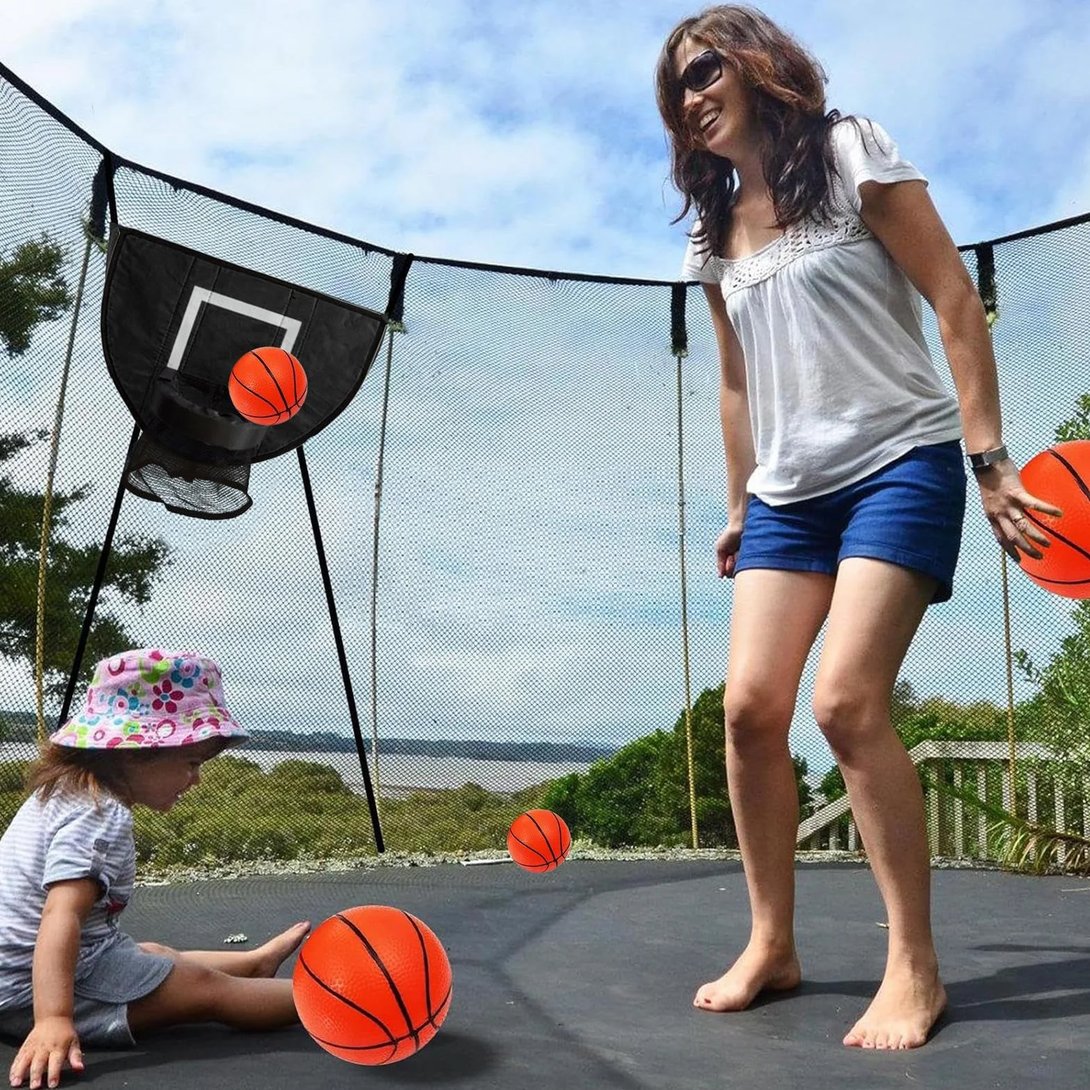 Panier de Basket-Ball pour Trampoline avec Filet, 4 Balles et Pompe, Filet Amovible pour Sports d'Intérieur et Plein Air