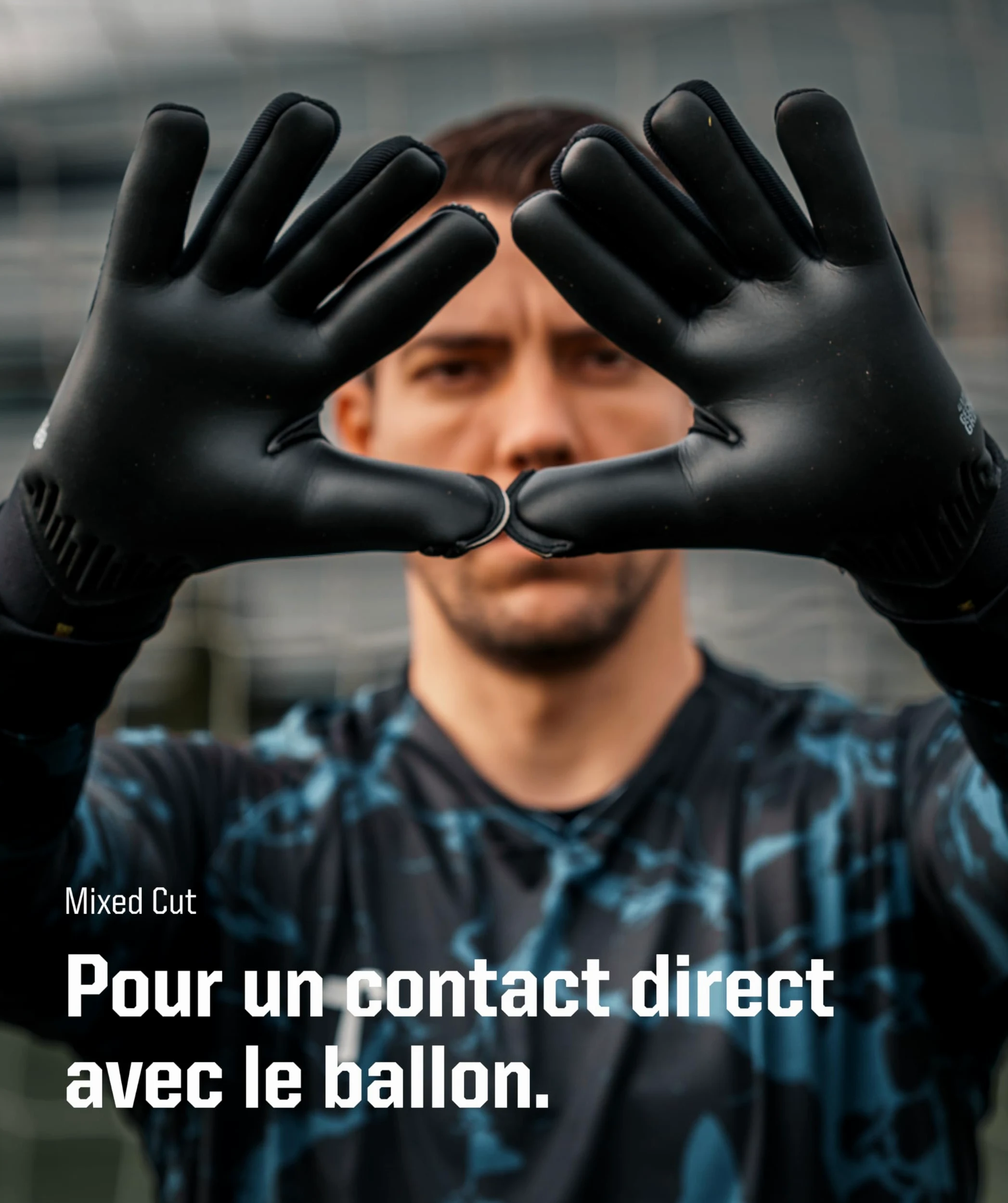 T1TAN Rebel Gants de Gardien de But - Gants de Football pour Gardiens de But - sans Protection des Doigts