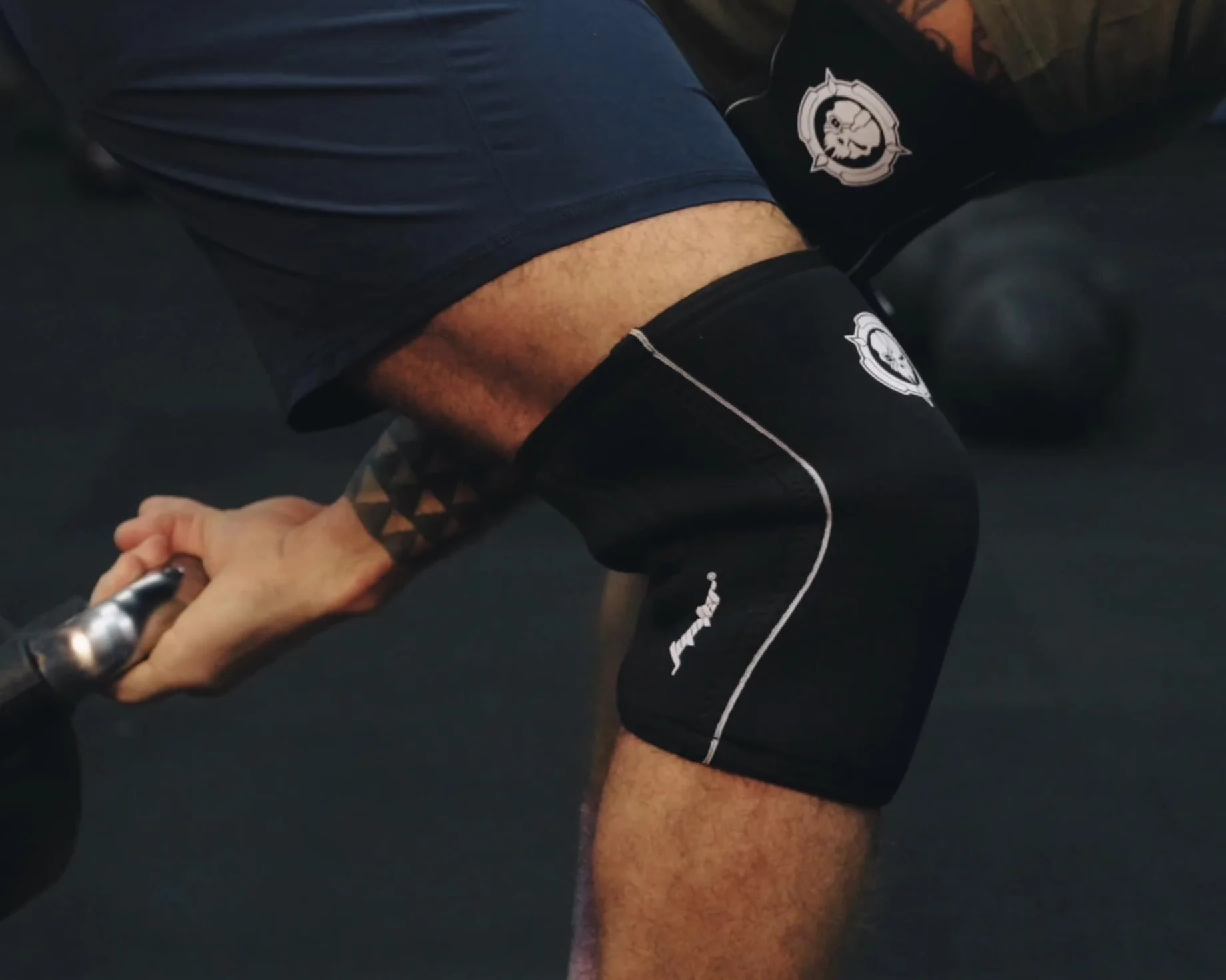 Jupiter Genouillères de Compression 7mm pour Squats, Haltérophilie, Cross Training