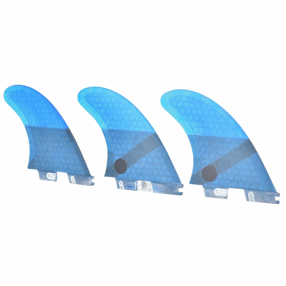 3 ailerons de surf lisses, ailerons arrière légers en fibre de verre, élégants et pratiques, bleus, pour planche de surf et paddleboard. Accessoire de surf flexible et stable.
