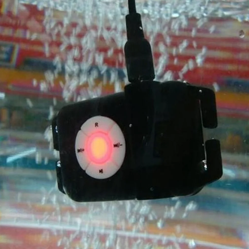 Lecteur MP3 Étanche 8 Go Noir pour Natation Sports Nautiques avec Écouteurs