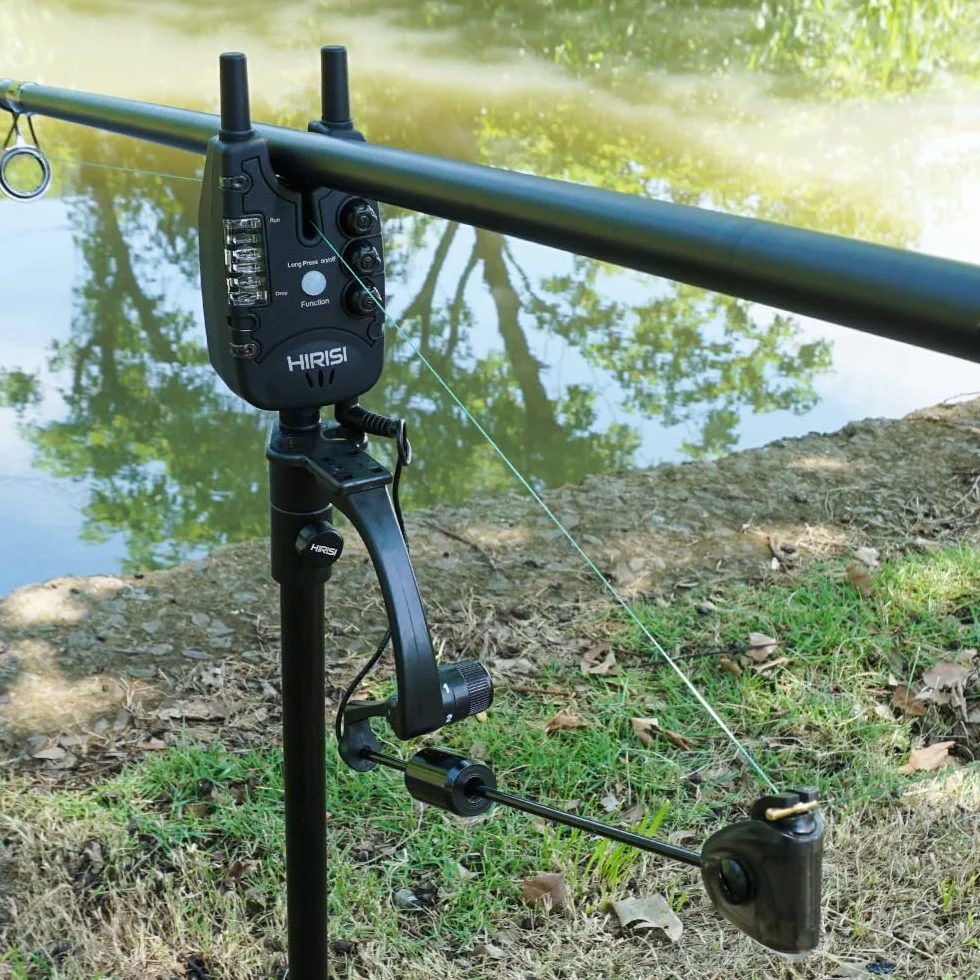 Hirisi Tackle Alarme de touche étanche pour pêche à la carpe avec 9 LED et réglage de la tonalité du volume et de la sensibilité, accessoires de pêche