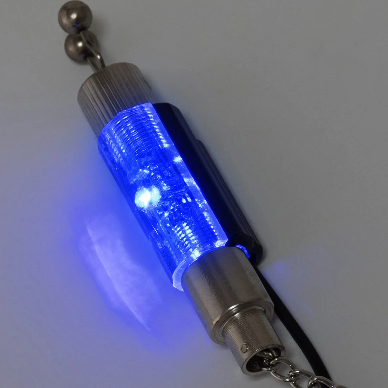 Dr.Fish Indicateurs de Morsure Lot de 3/4 Swinger Lumineux à LED, Ecureuil Pêche Carpe Portables avec Prise Jack 2,5mm Balanciers Détachables sur l'anneau de la Canne