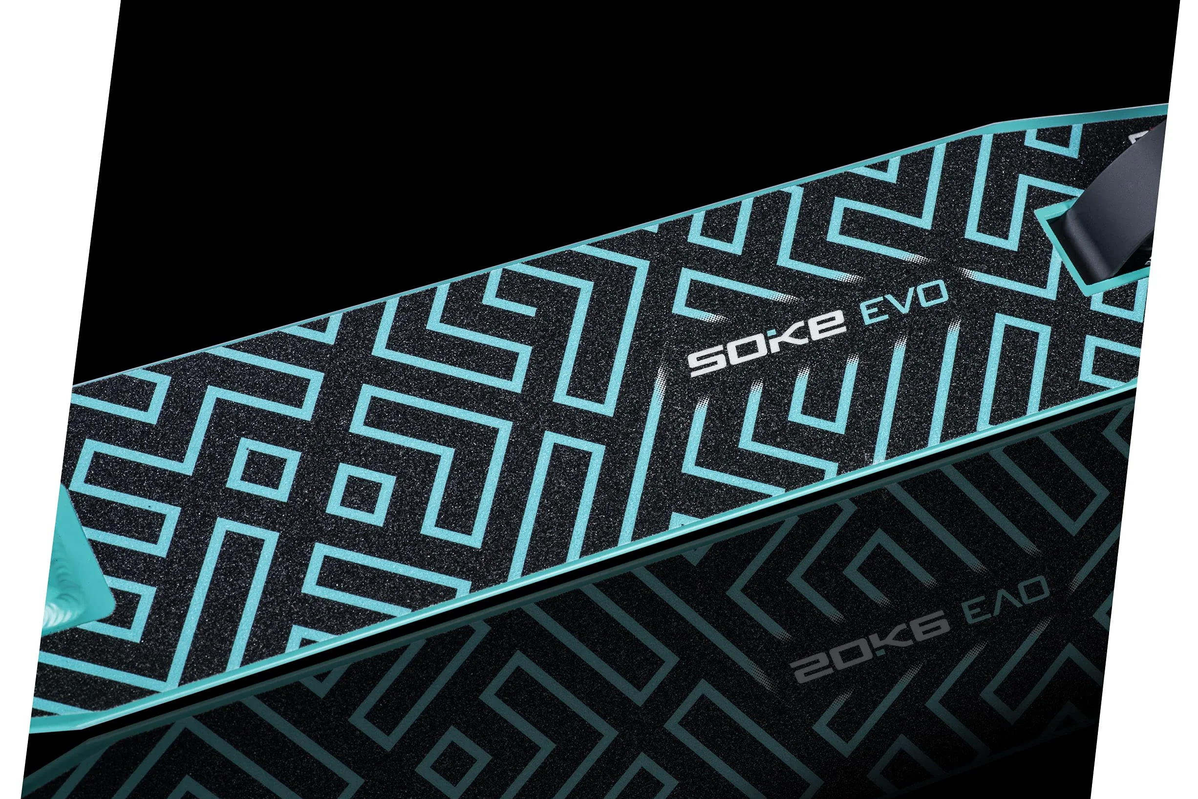 SOKE Evo Stunt Scooter für Extreme Skateparkfahrten – ABEC-9 Carbonlager aus verchromtem Stahl – PU-Räder 88A – Y-Bar-Lenker mit TPR-Griffen – Aluminium-Deck