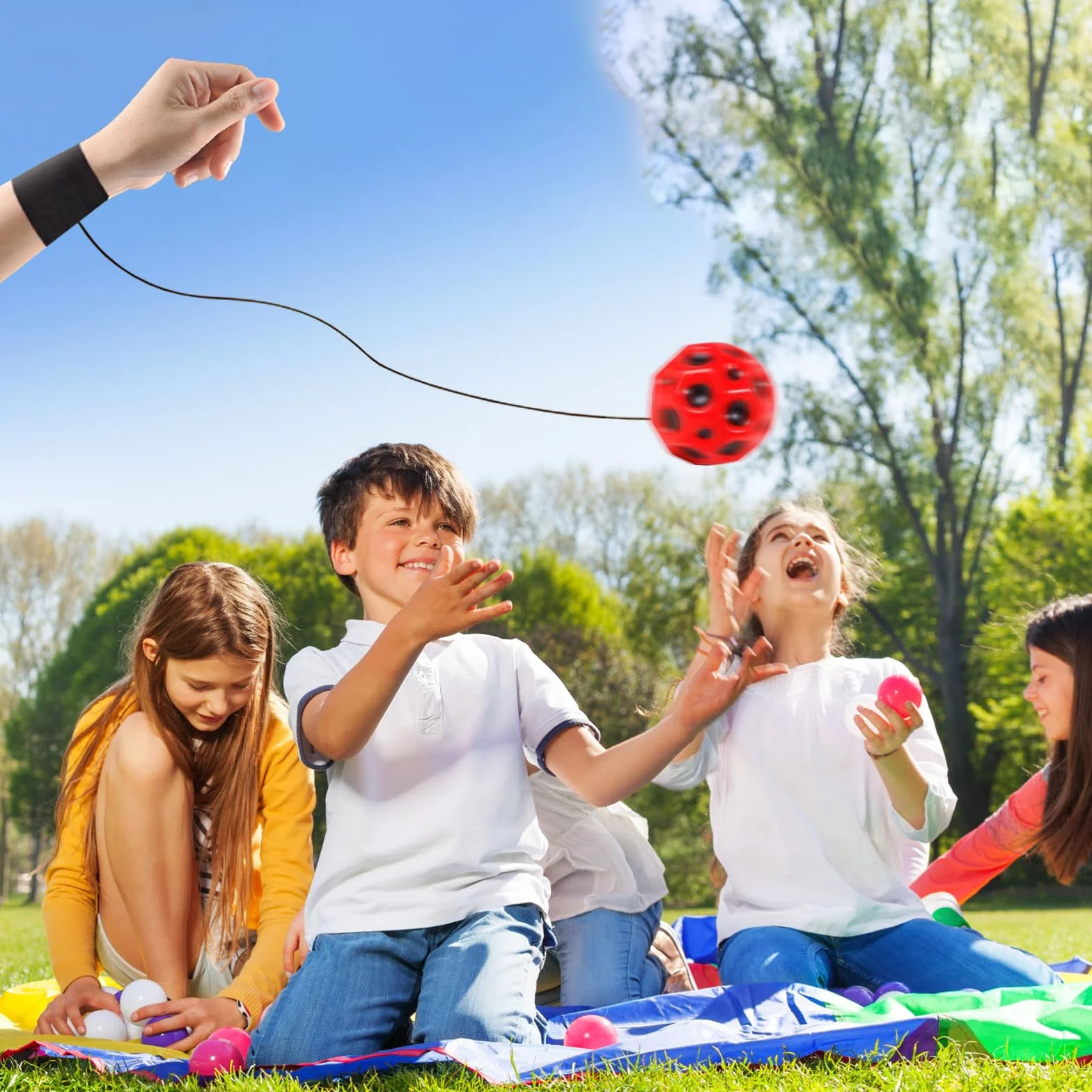 Lot de 4 balles de lancement à rebond élevé, boule de poignet élastique pour entraînement de réactivité et coordination œil-main