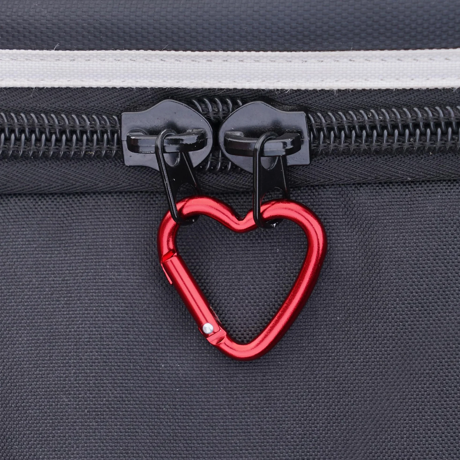 Munkees Mini Carabine Cardiaque Porte-clés