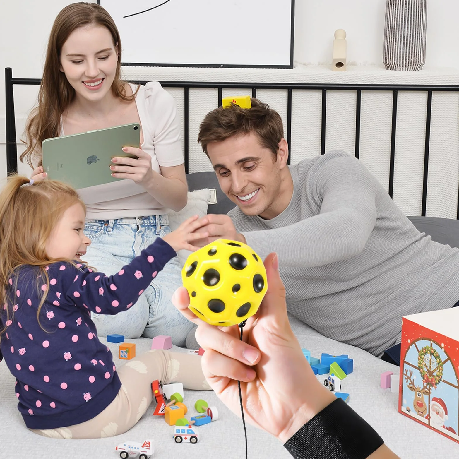 Lot de 4 balles de lancement à rebond élevé, boule de poignet élastique pour entraînement de réactivité et coordination œil-main
