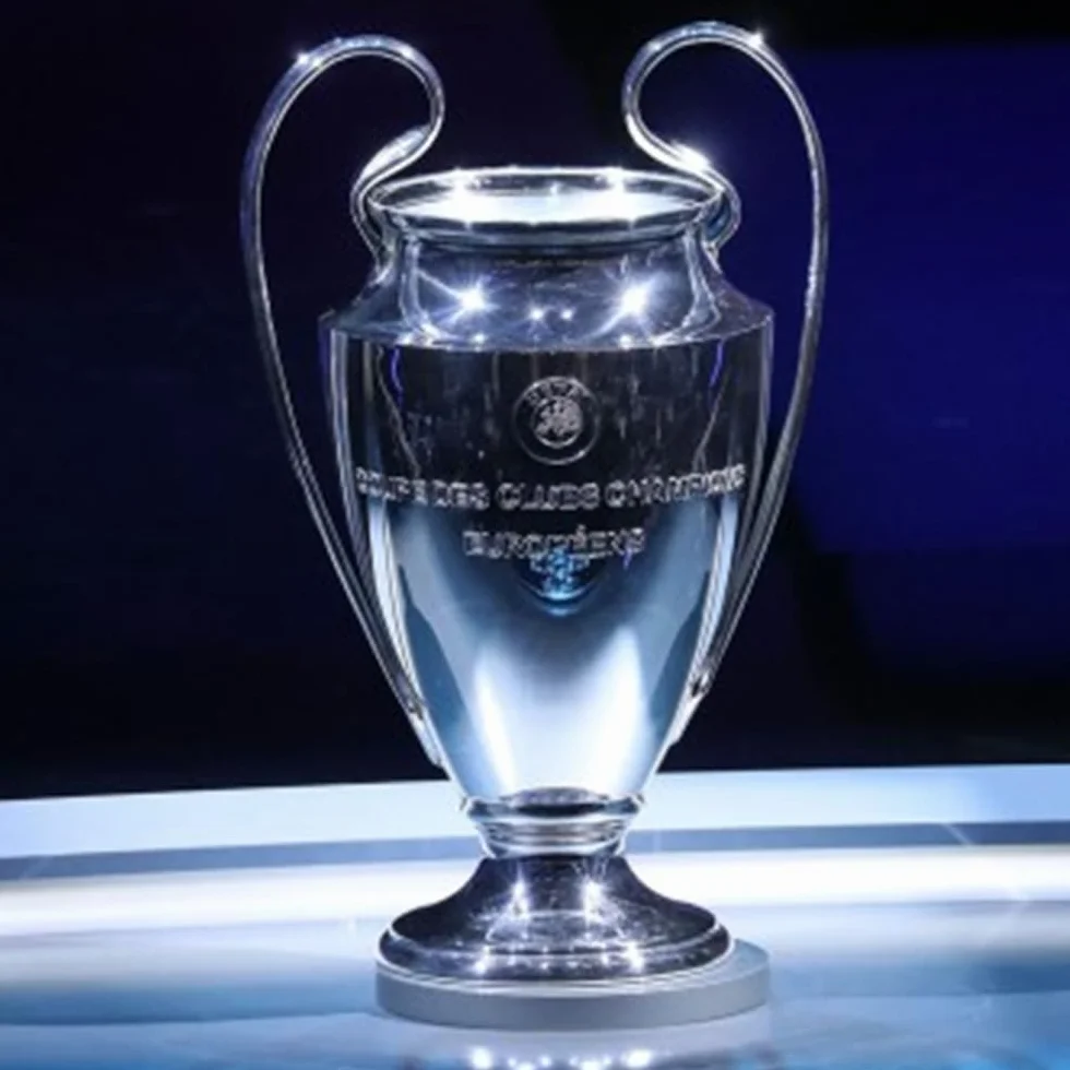 Trophée des Champions d'europe De Football Trophées De Football Objets De Collection De Fans Décorations De Bureau À Domicile De Bar,16cm/6.3in