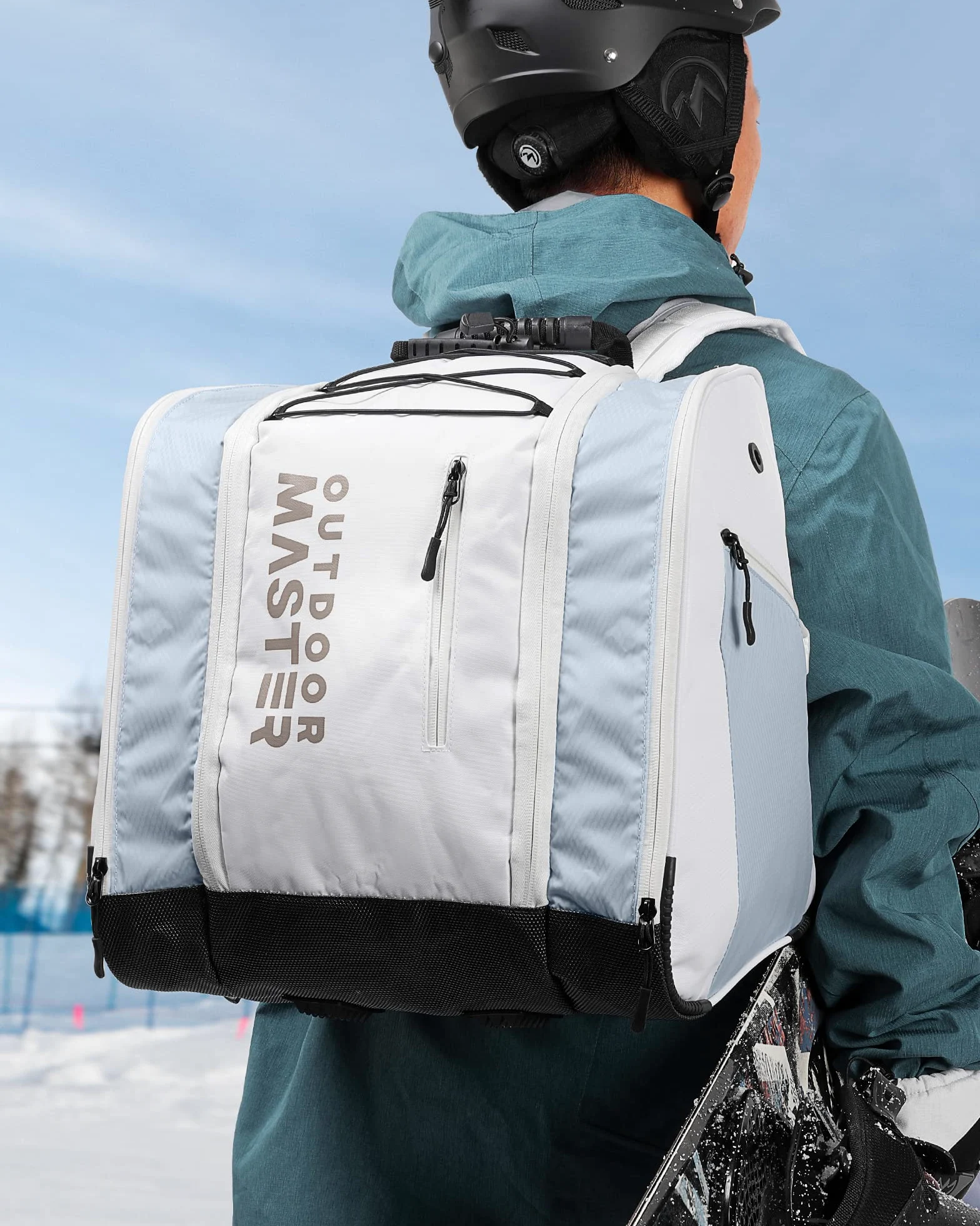 OutdoorMaster Sac à Dos pour Bottes de Ski, de Voyage en Avion, Snowboard, Sac à Dos avec Fond imperméable pour Casque de Ski, Lunettes et Gants 38 l