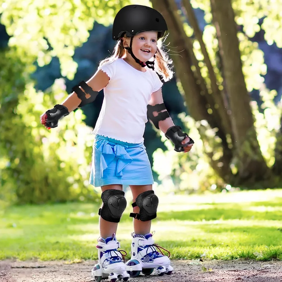 Mizikuu Protection Roller Enfant 7 en 1 Casque Vélo Kit Réglables Coudières Genouillère Protège Poignets pour 3-7 Ans Skateboard BMX Patin à Glace Noir