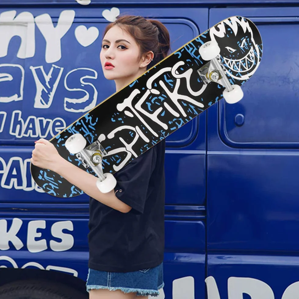 Skateboard Complet Double Kick Maple Deck Concave Cruiser pour Enfants Adolescents Adultes Débutants