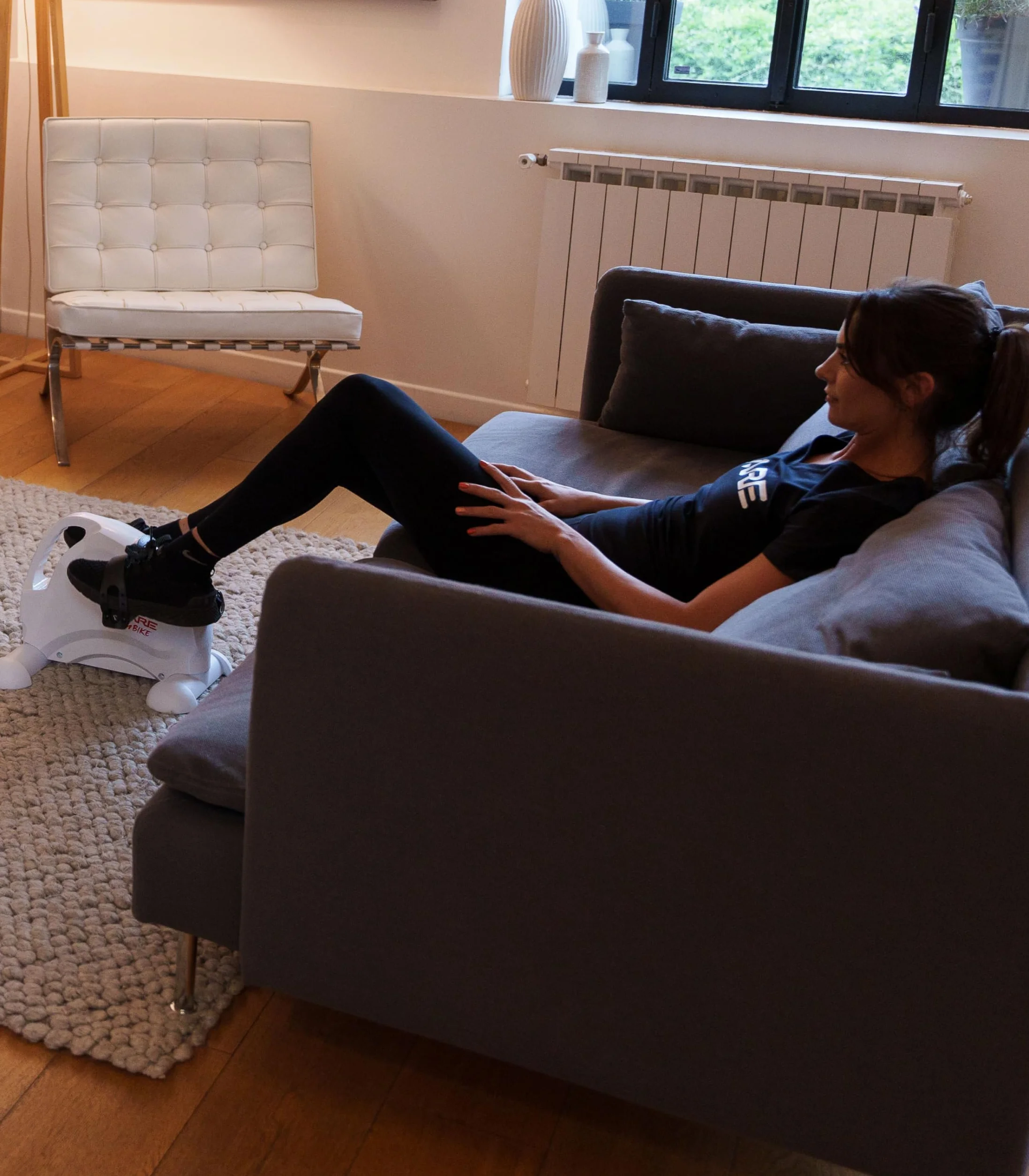 Care Fitness Mini Pédalier M Bike 3,5 Kg Écran Numérique Pédales Antidérapantes