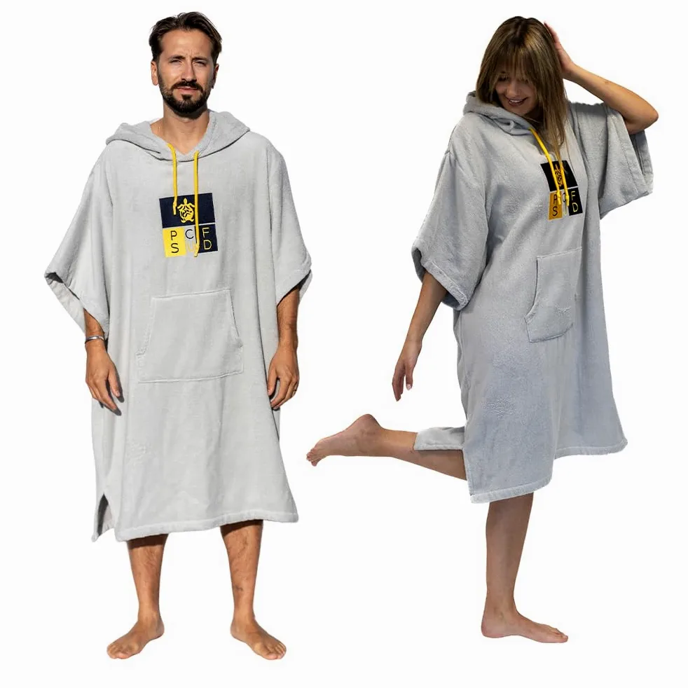 Surf Poncho - Peignoir de Serviette Polyvalent avec Manches, Capuche et Poche Avant – Coton Premium, Idéal pour Le Surf, La Natation et Les Sports de Plein Air - Unisexe, Taille Unique