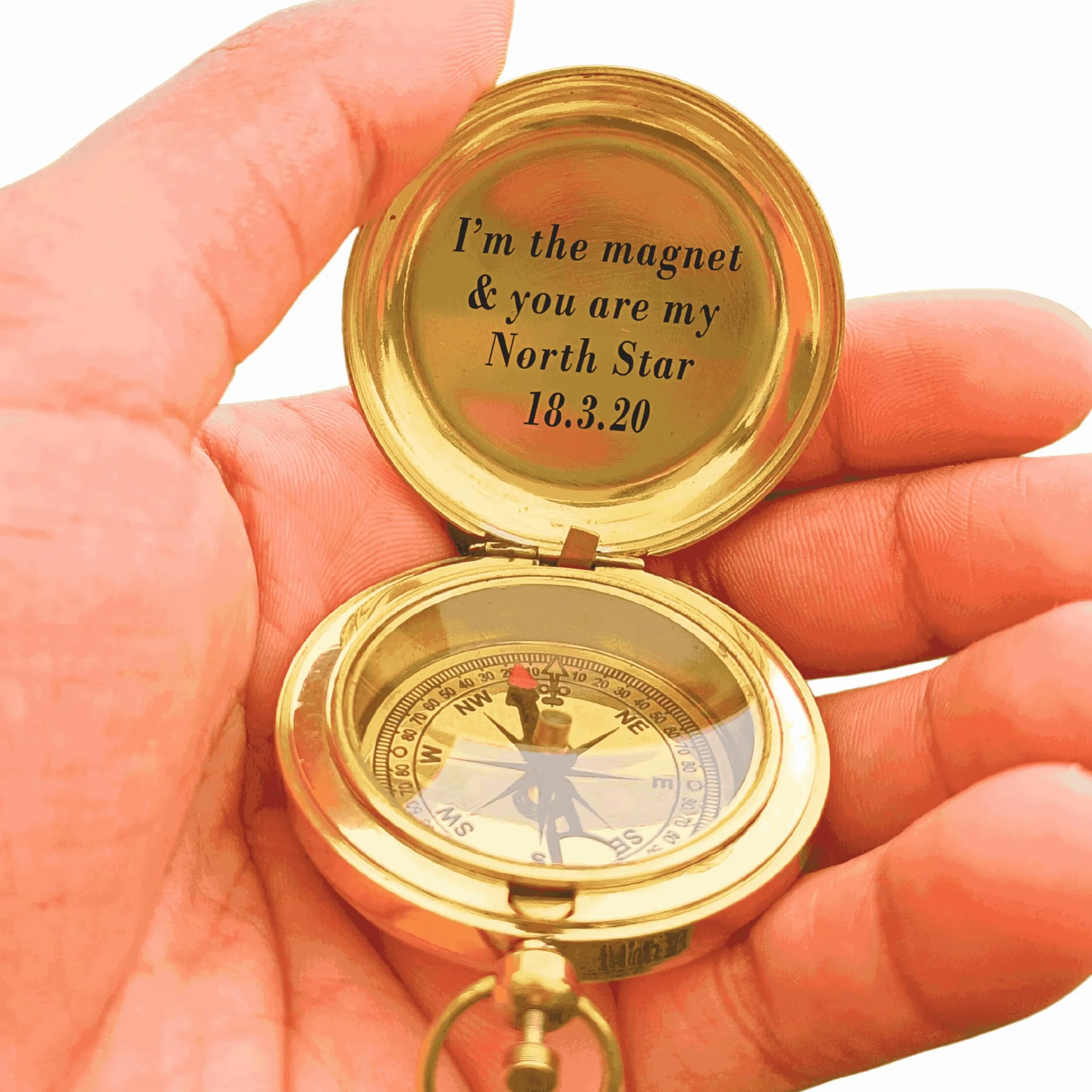 Boussole en laiton gravée personnalisée - 5,1 cm avec étui en cuir - Cadeau attentionné pour mari, mariage, anniversaire, retraite, extérieur et voyage