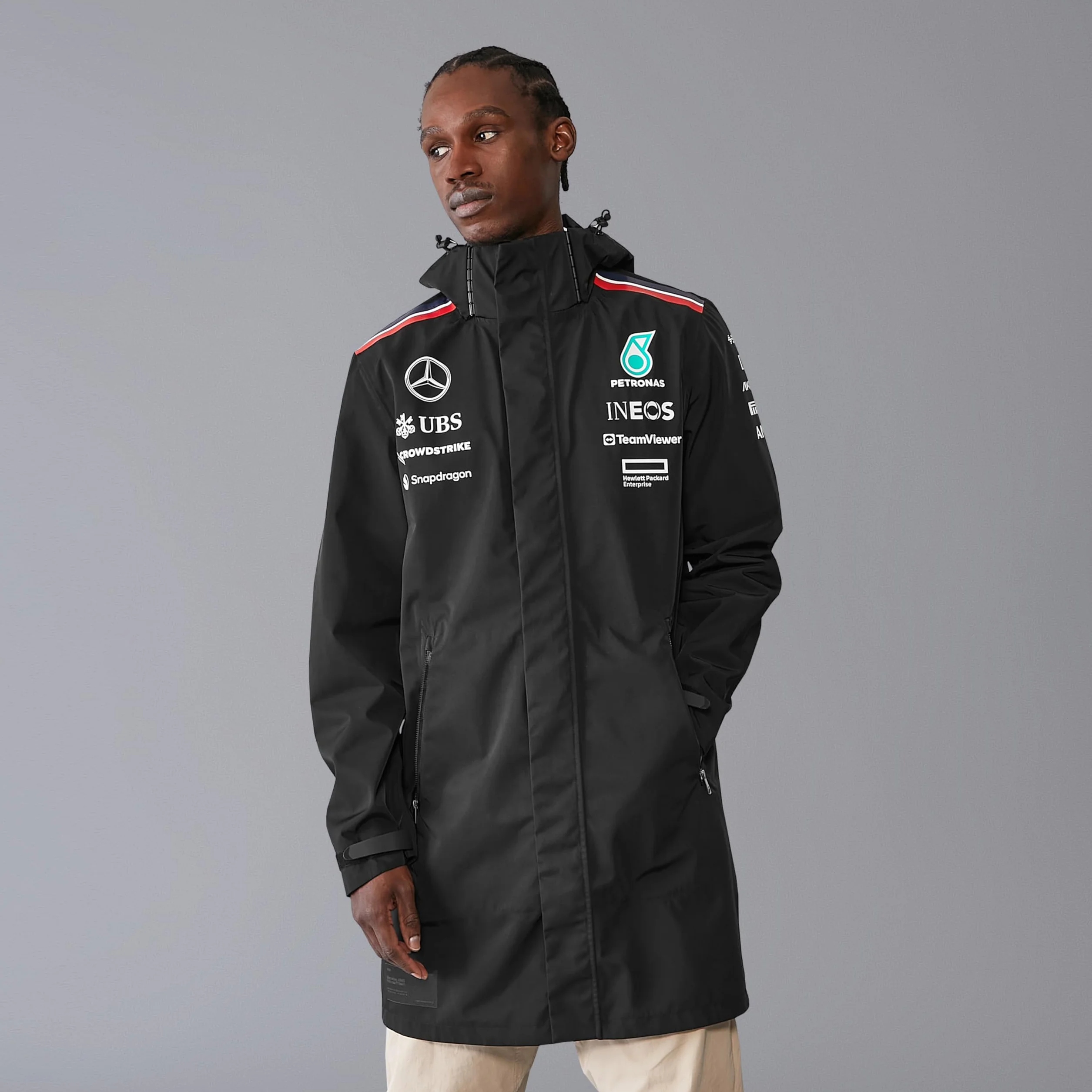 Mercedes AMG Petronas Veste de pluie F1 2024 Team Noir Taille M