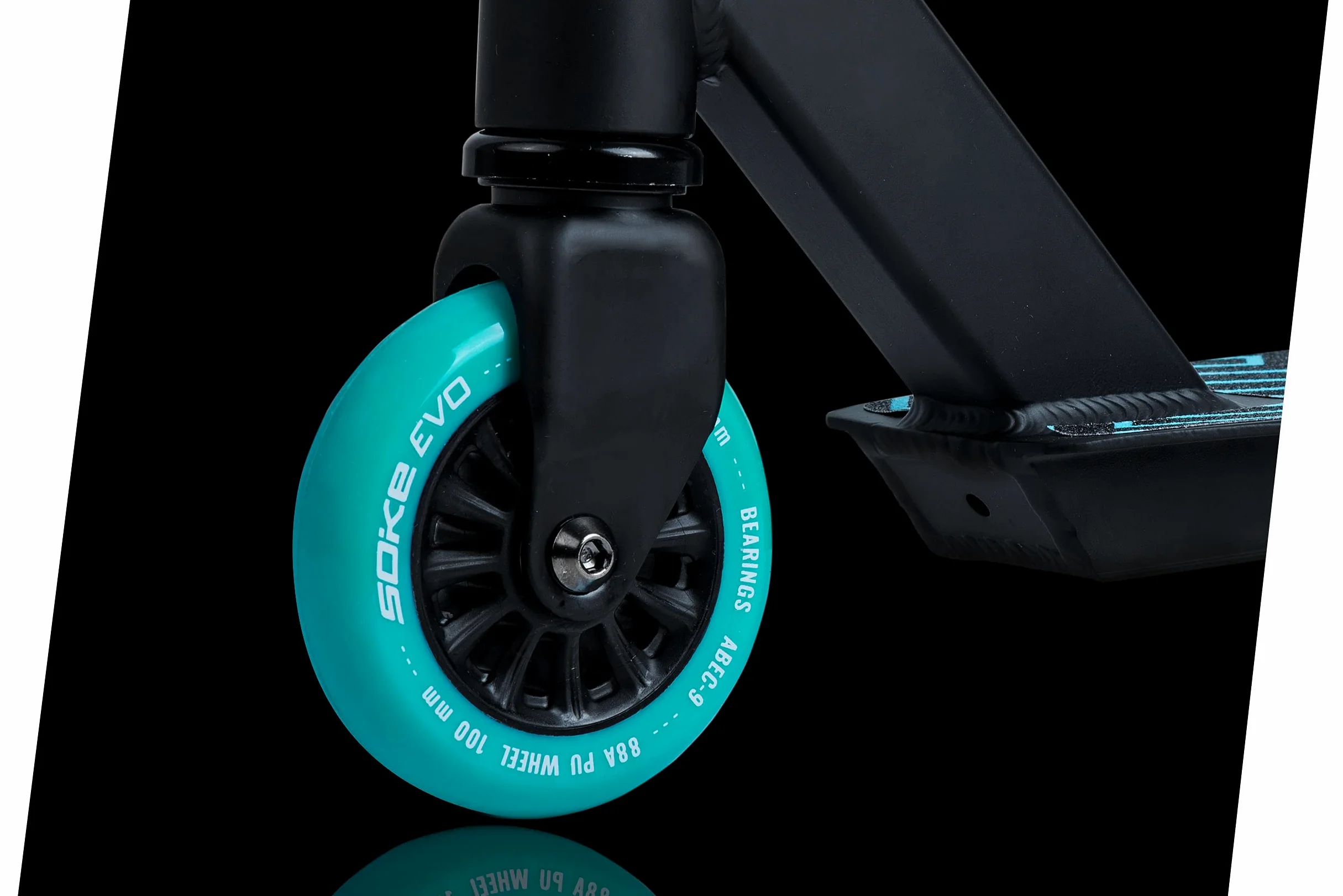 SOKE Evo Stunt Scooter für Extreme Skateparkfahrten – ABEC-9 Carbonlager aus verchromtem Stahl – PU-Räder 88A – Y-Bar-Lenker mit TPR-Griffen – Aluminium-Deck