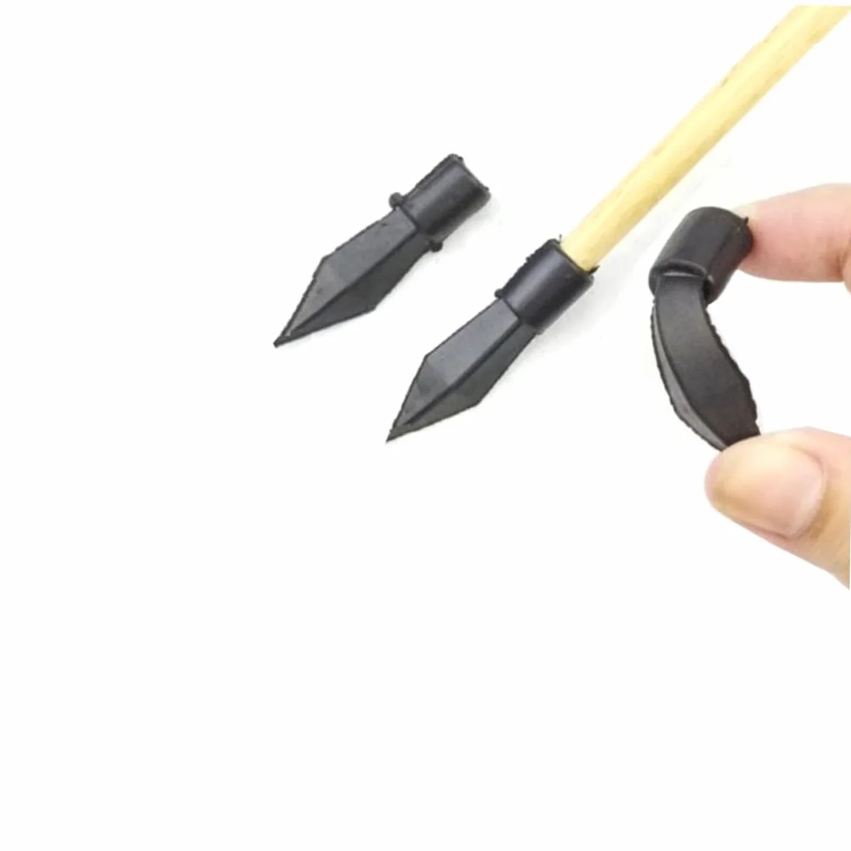Hemobllo 6pièces Flèches Traditionnelles Bois Pointe Caoutchouc Souple Jeu Lancer Pot Jouet Chasse Entraînement Tir Accessoire Arc Sûr