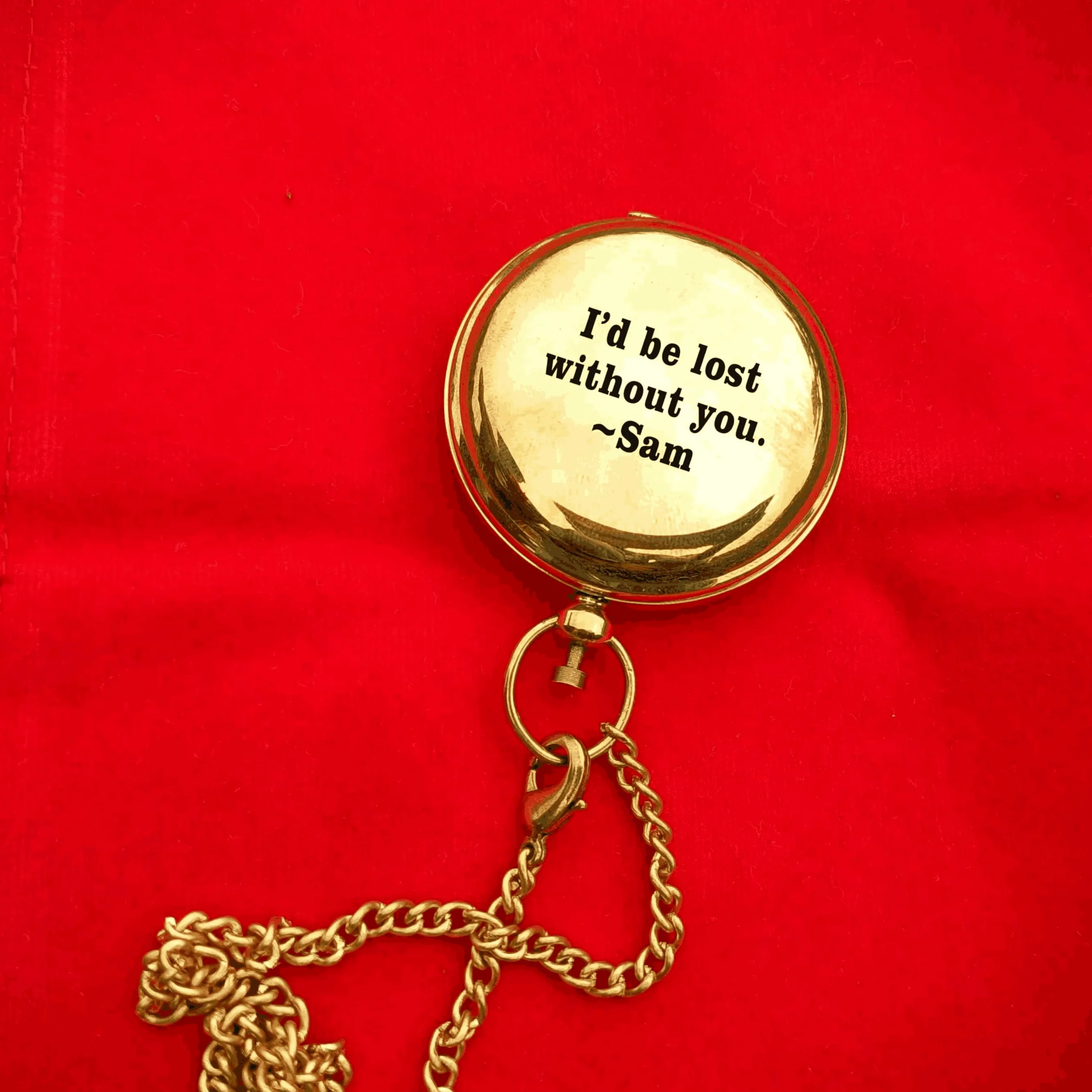 Boussole en laiton gravée personnalisée - 5,1 cm avec étui en cuir - Cadeau attentionné pour mari, mariage, anniversaire, retraite, extérieur et voyage