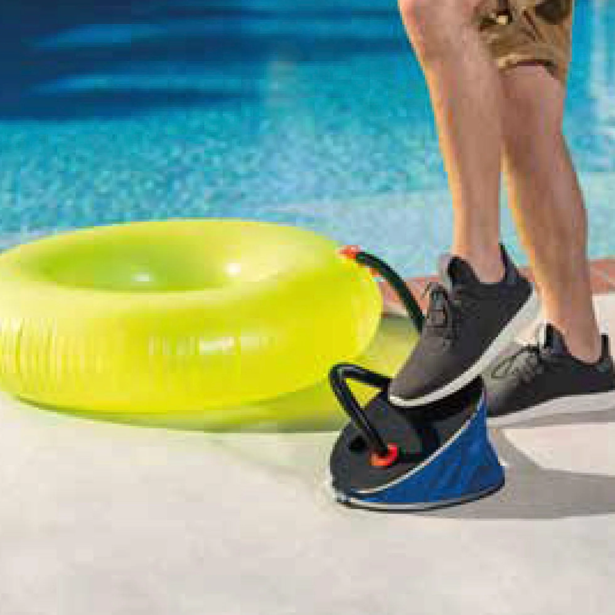 Intex gonfleur à Pied 1.05 litres