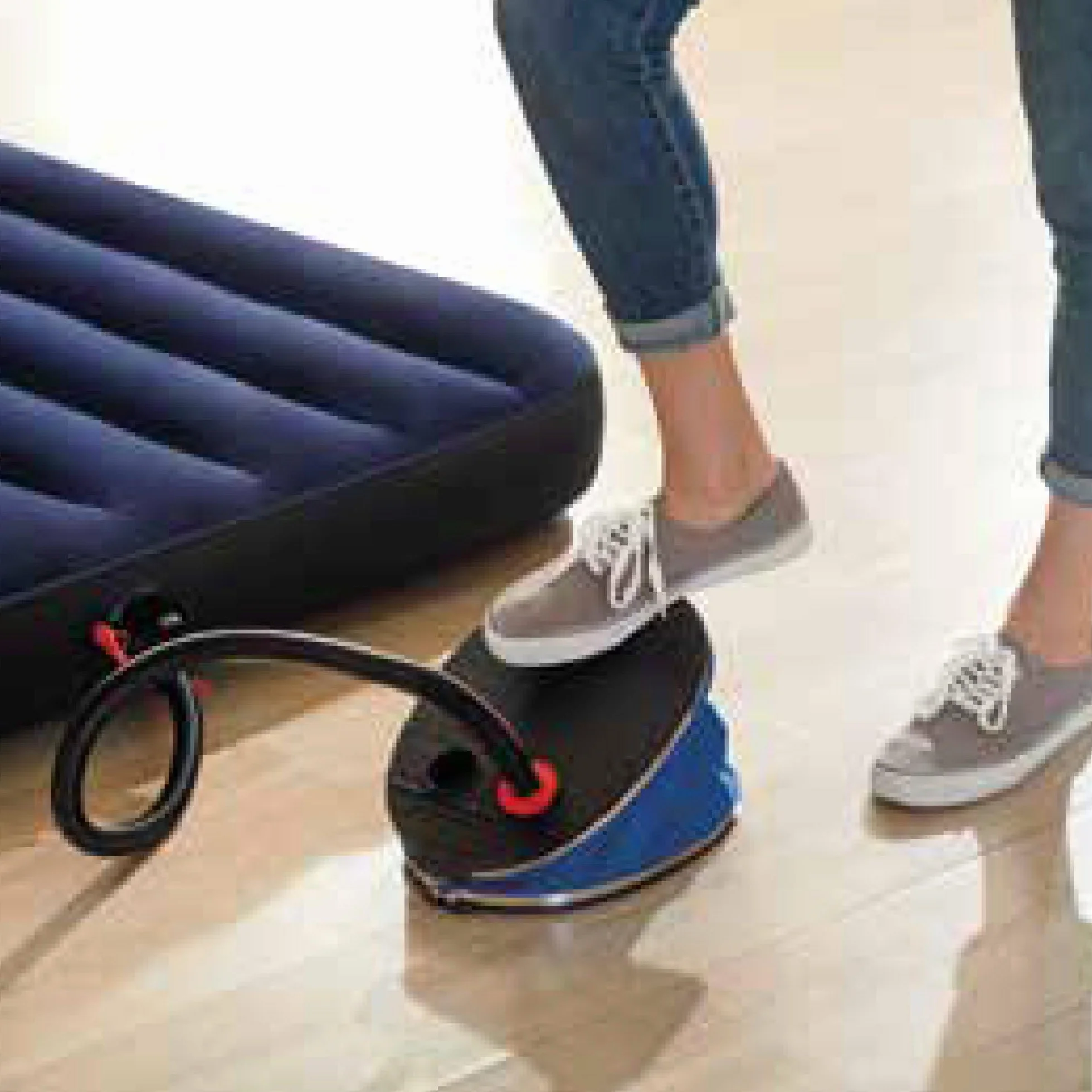 Intex gonfleur à Pied 1.05 litres