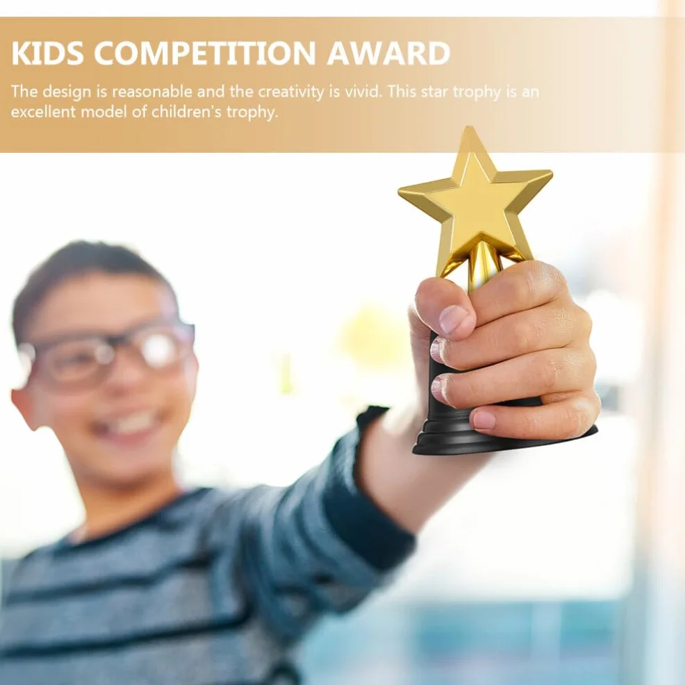 Didiseaon Trophée étoile: 9 Pièces Mini Trophée avec Base Plastique Foot pour Récompenses Sportives Jeux Winner Trophy pour Enfants Décorations de Classe et Concours
