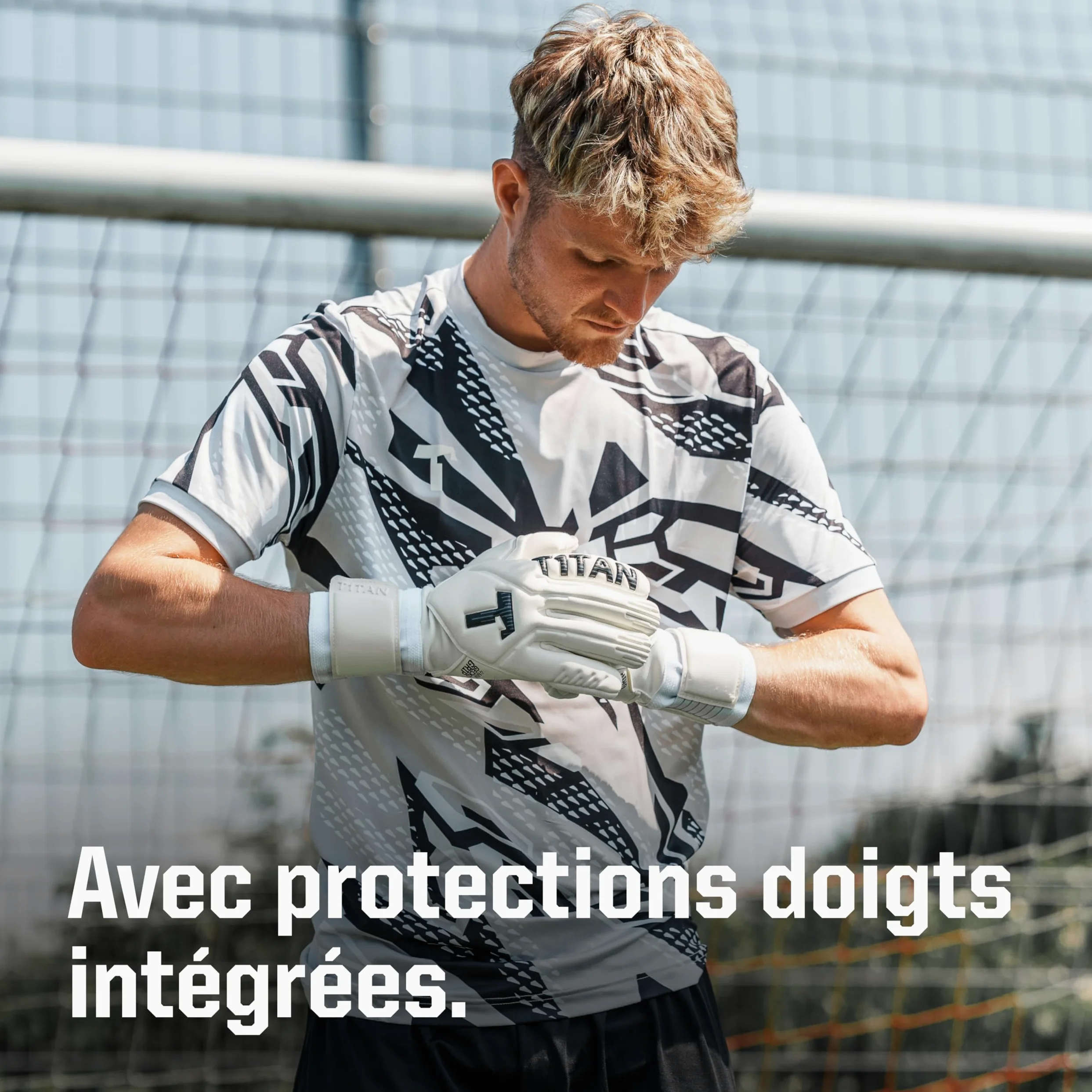 T1TAN Legend White-Out Professionnels Gants de Gardien de But, avec Protection des Doigts, pour entraînement et matchs, Enfants et Adultes, Latex, fabriqués en Allemagne