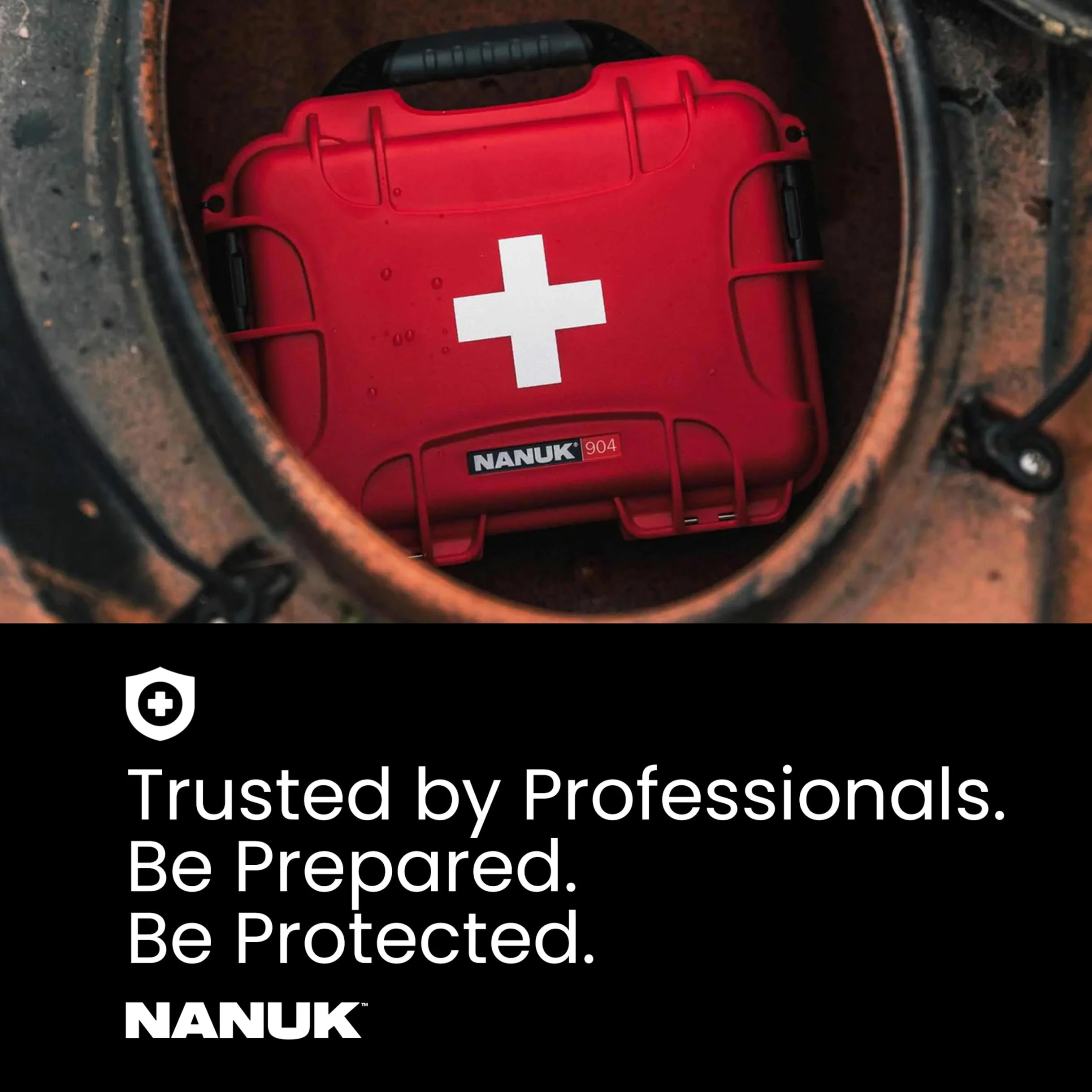 NANUK 904 Valise de Secours Vide avec Organiseur de Couvercle & Séparateurs | 25,9 x 20,1 x 11,4 cm, Protège vos Fournitures Médicales contre l'Eau, la Poussière et les Chocs, Compacte & Personnalisable