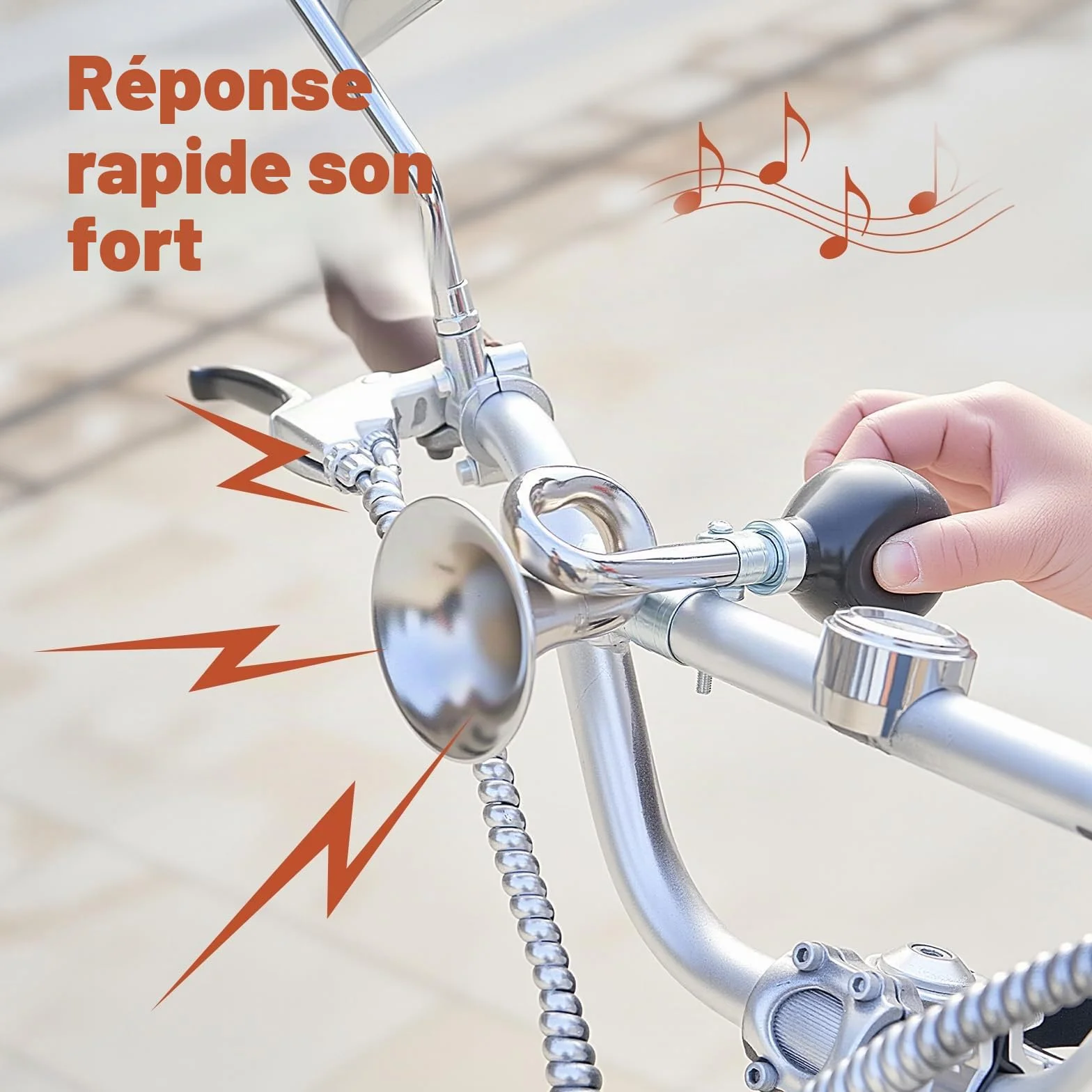 Klaxon de Vélo Rétro en Metal, Trompette Vélo Classique Noir, Design Rétro Métal Squeeze Bugle Klaxon, Avertisseur Sonore Bulb Klaxon de Bicyclette, avec Collier de Serrage Réglable