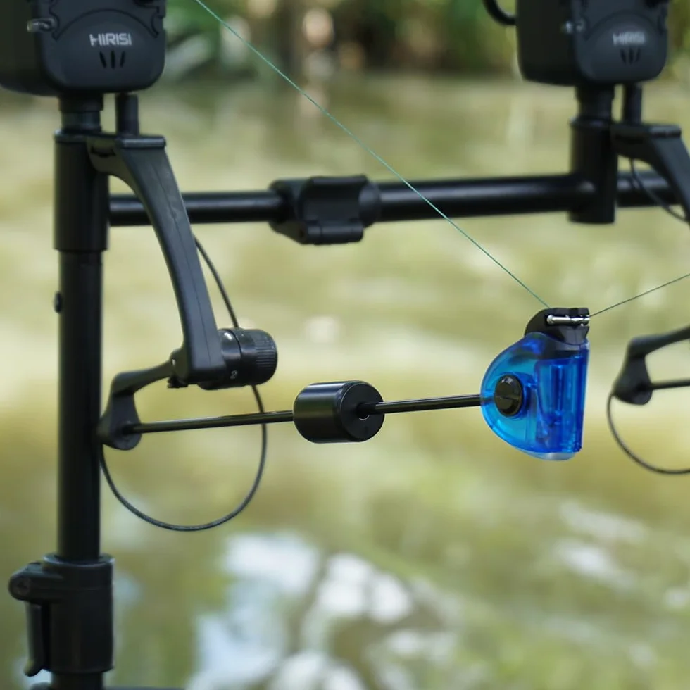 Hirisi Tackle Lot de 4 détecteurs de touche de pêche à la carpe avec lumière LED 2,5 mm