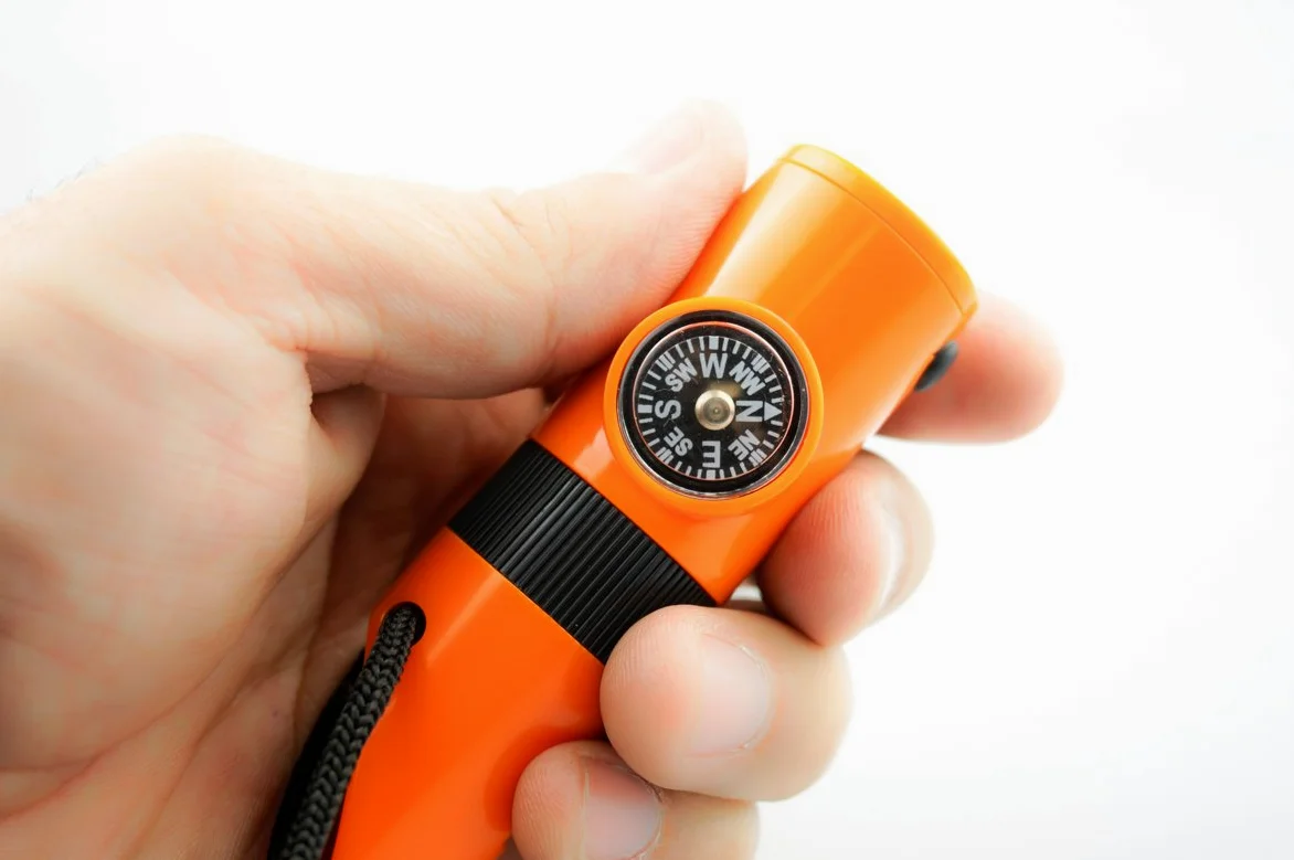 SE CCH7-1OR Lot de 12 sifflets de survie 7 en 1 Orange Taille S