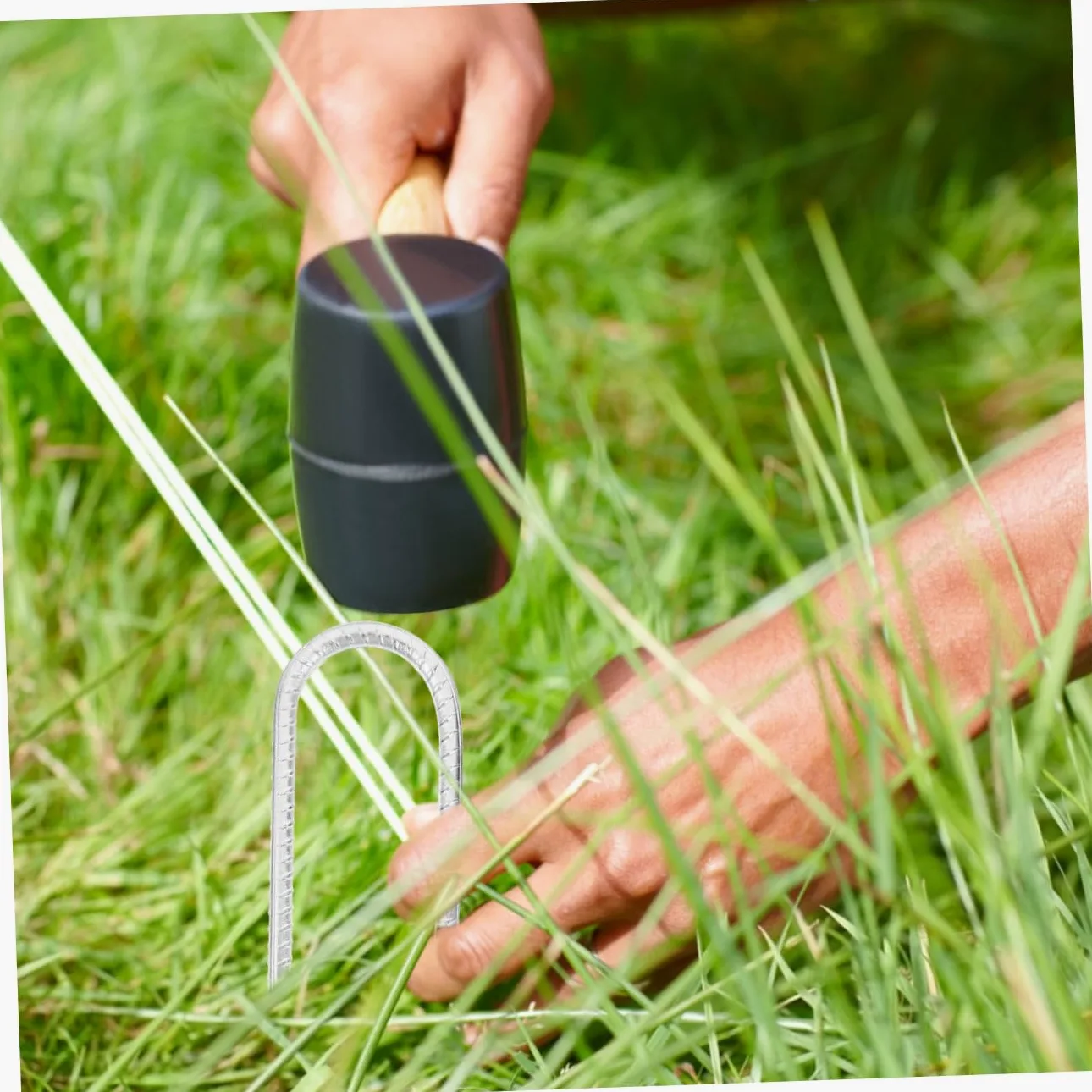 Piquets D’ancrage en U en Acier Argentés, Lot de 8 pour Tente | Fixation au Sol, pour Toile de Jardin et Câbles Extérieurs, Usage Camping et Chantier