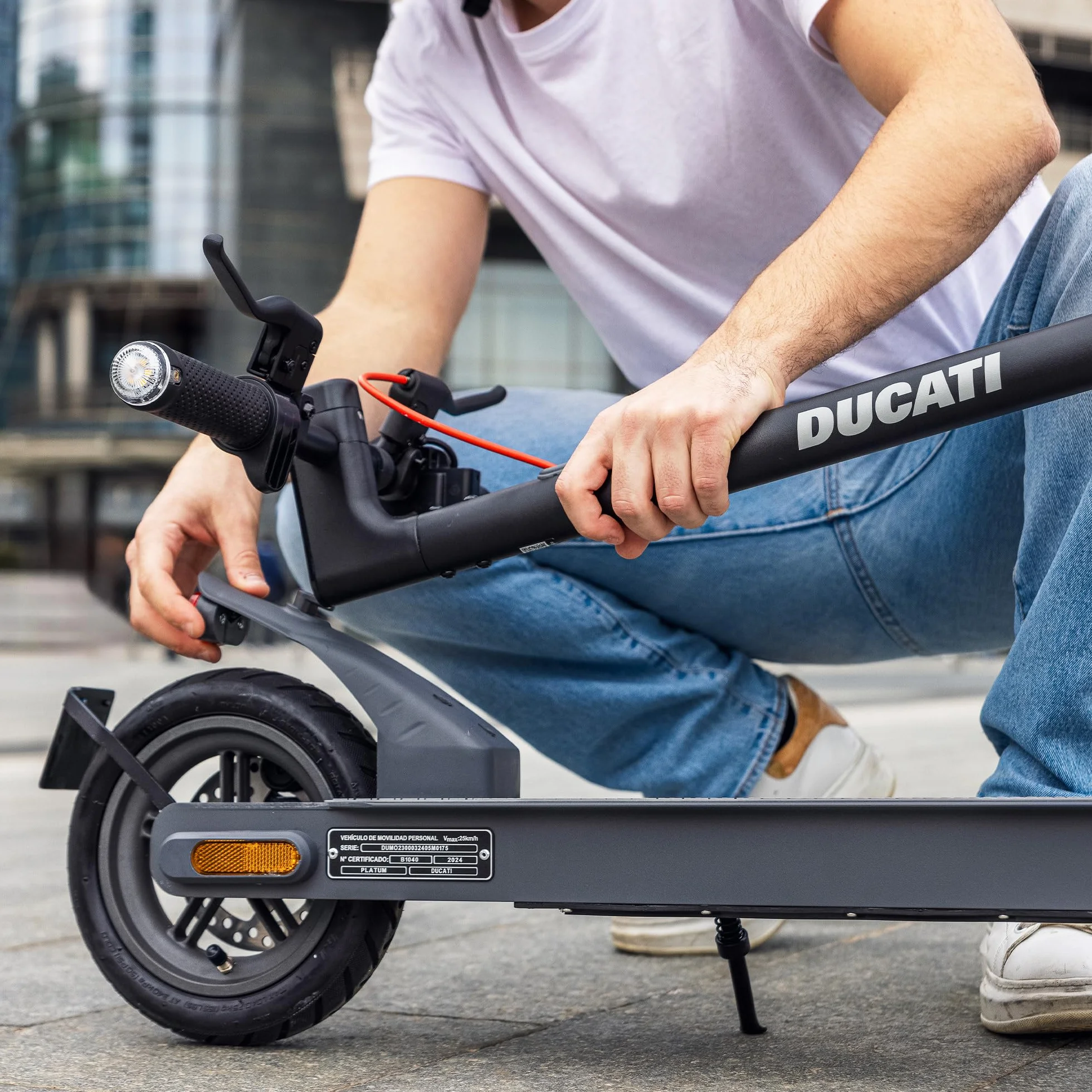 Monopattino PRO 1 EVO 8.5" 25km/h 350W