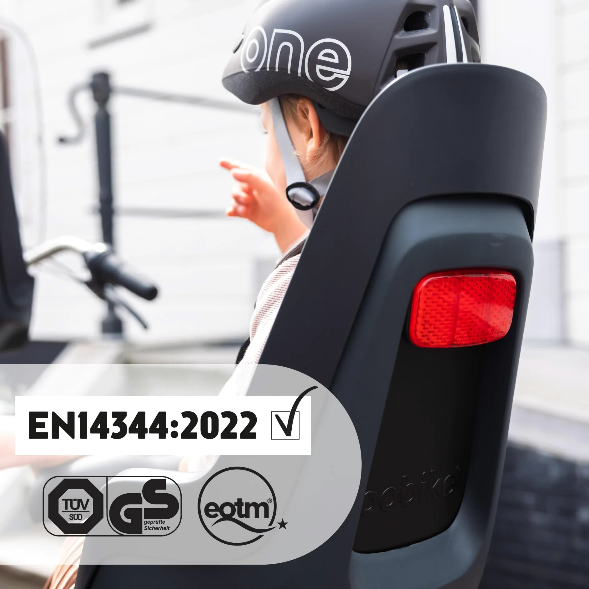 BOBIKE 8012100018 - Siège arrière One Maxi avec système E-BD pour vélo avec Roues de 26” à 29” adapté aux Enfants pesant jusqu'à 22 kg avec Fixation sur Le Porte-Bagages en Couleur Noir Urbain