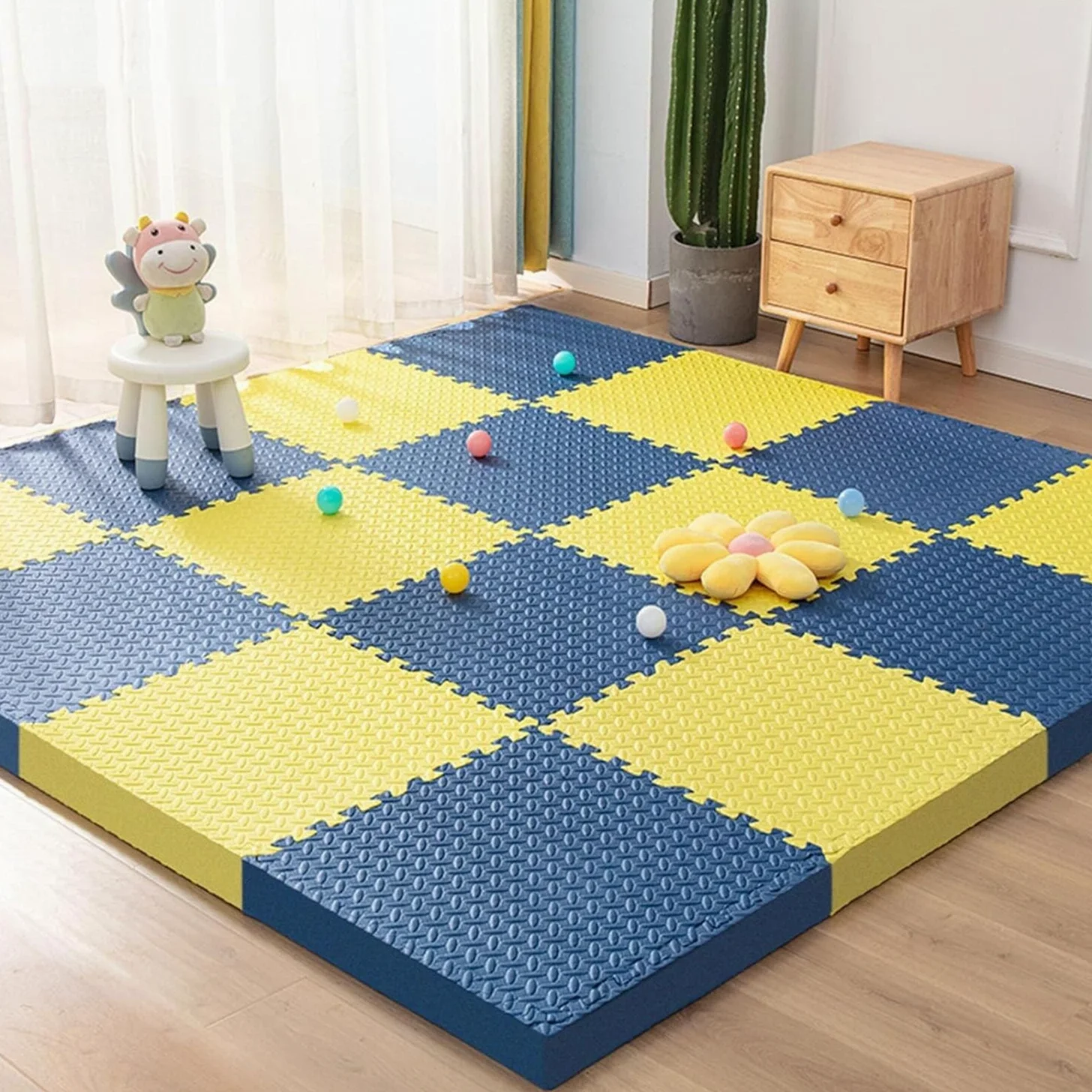 Lot de 16 Dalles en Mousse Souple imbriquées EVA 12 x 12 Pouces for Puzzle de Jeu en Mousse, Tapis de Sol découpable à Faire soi-même, Tapis d'exercice de Gymnastique(Navy Blue+Yellow)