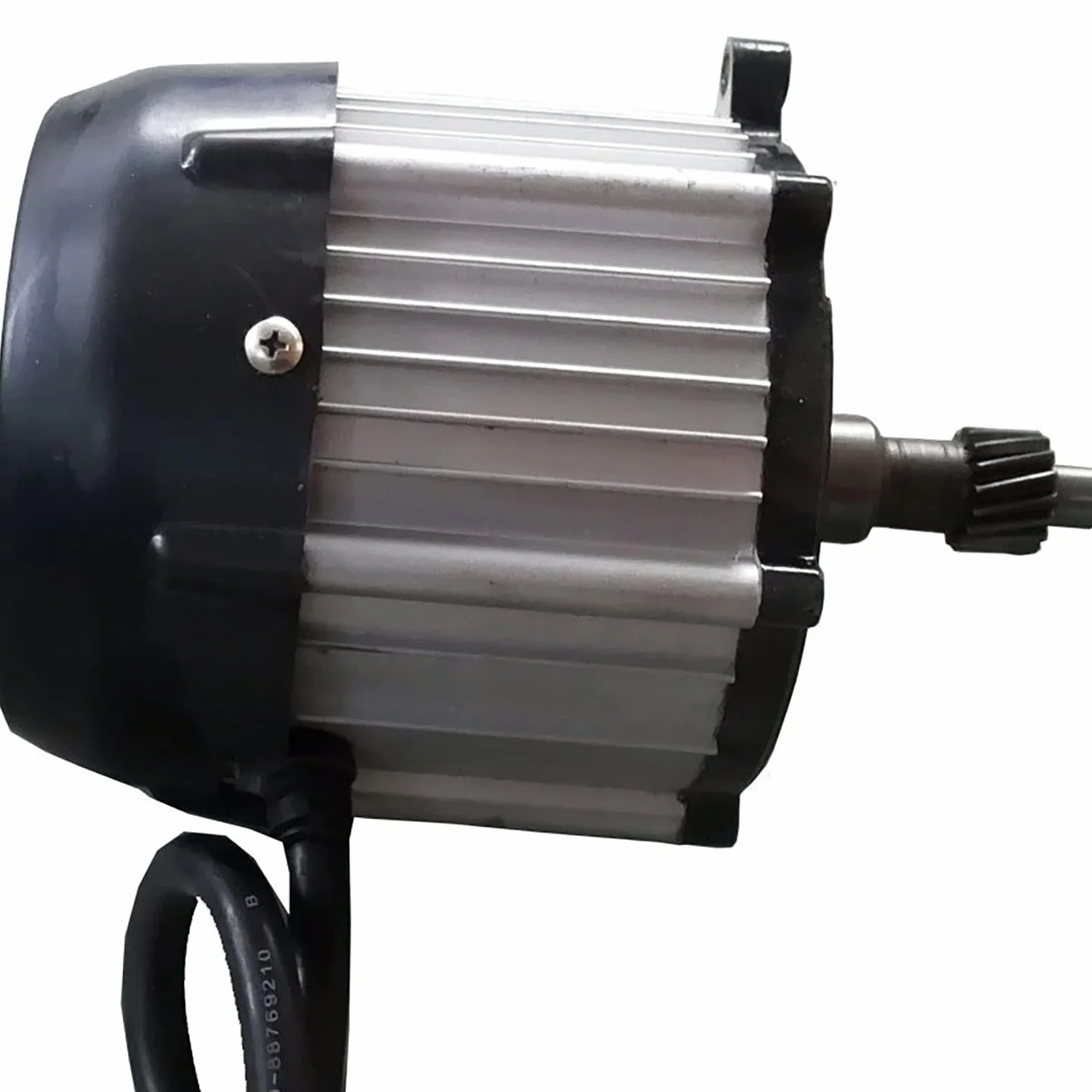 Moteur sans Balais 500W-1800W 48V 60V 72V Tricycle électrique 3300RPM 5 Trous 16 Dents